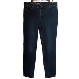 TALBOTS Flawless Slim Ankle Jeans